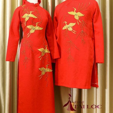 Áo Dài Cặp Cô Dâu Chú Rể Màu Đỏ Gấm Hạc Vàng (KH G13)
