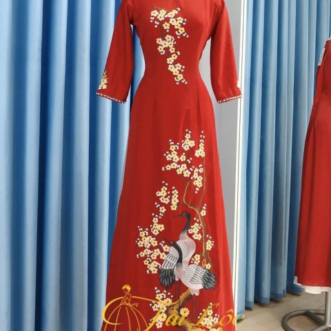 Áo Dài Bà Sui Màu Đỏ Thêu Hoa Mai Chim Hạc