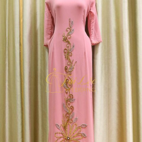 Áo Dài Bà Sui Màu Hồng Họa Tiết Vàng