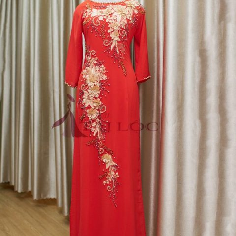 Áo Dài Bà Sui Màu Đỏ Kết Ren Hoa Vàng ( MSP MS4)