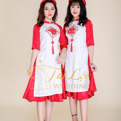 Áo Dài Cách Tân Bưng Quả Màu Trắng Tay Đỏ