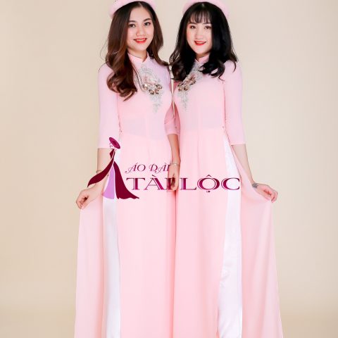 Áo Dài Bưng Quả Ren Ngay Ngực Hồng Cam