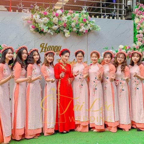 Áo Dài Bưng Quả Màu Cam 4 Tà