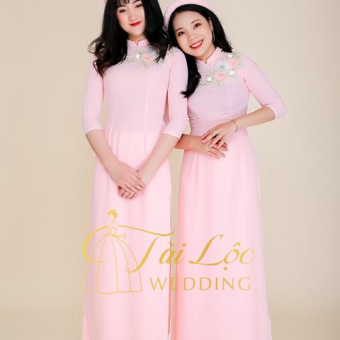 Áo Dài Bưng Quả Màu Hồng Lớn 1