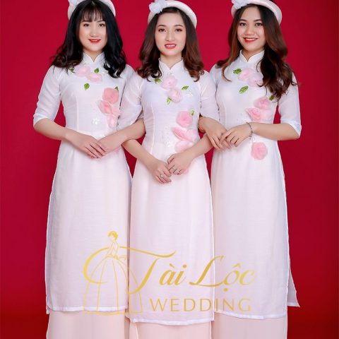 Áo Dài Bưng Quả Màu Trắng 4 Tà Vải Tơ Xước