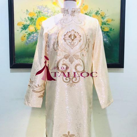 Áo Dài Bưng Quả Nam Màu Vàng Lợt Gấm (MS2)