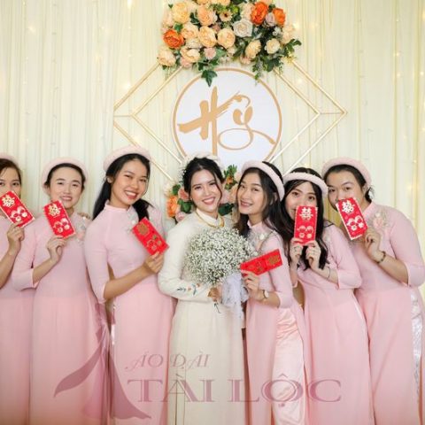 Áo Dài Bưng Quả Màu Hồng Size Lớn 2 (BQH-MS19)