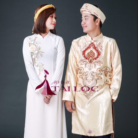 Áo Dài Bưng Quả Nữ Trắng Tà Dài ( Ms2)