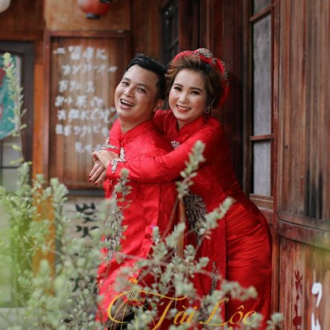 Áo Dài Cưới Cặp Màu Đỏ Chim Công Gấm 2