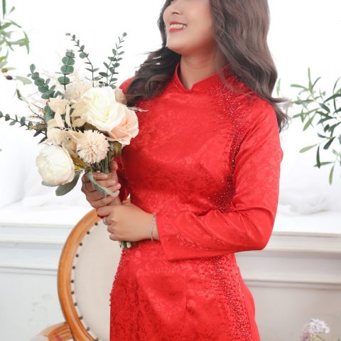 Áo dài cô dâu vải gấm CN2 Tân Bình