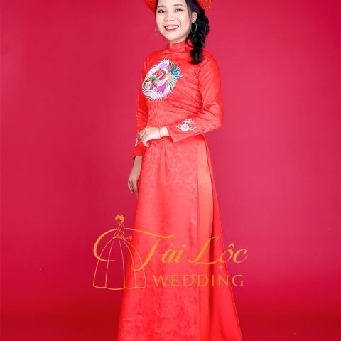 Áo Dài Cưới Cô Dâu Màu Đỏ Gấm Thêu