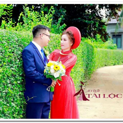 Áo Dài Cưới Đỏ Ren Kết Hạt Nhiều CDD-R36