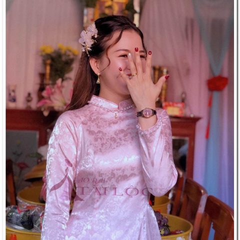 Áo Dài Cưới Hồng Gấm Hoa Trơn CDH-GH6