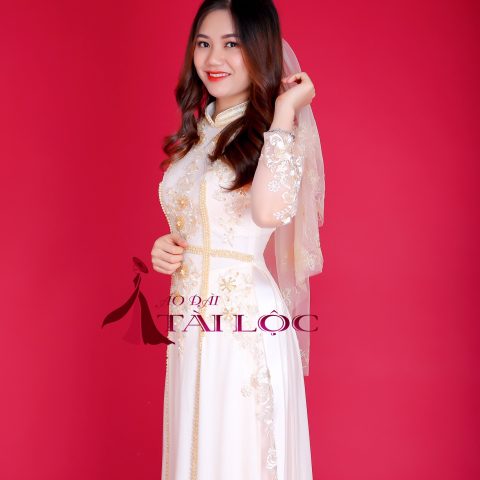 Áo Dài Cưới Màu Vàng Vải Ren Kết Cườm 2 Bên ( KH V1)