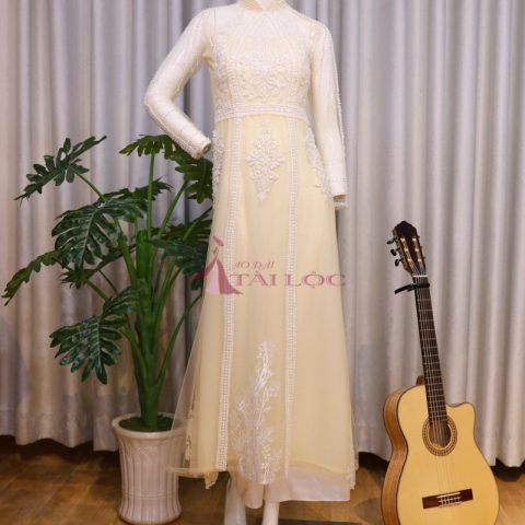 Áo Dài Cưới Vàng Kem Cườm Dọc CDV-K5