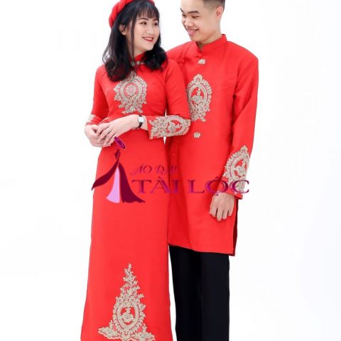 Áo Dài Cặp Màu Đỏ Gấm Hoa Văn Vàng Đồng CD-G7